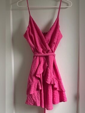 💃🏻Hot Pink Ruffle Wrap Mini Dress💃🏻